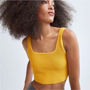 Aritzia Babaton Sculpt Knit Tank Top